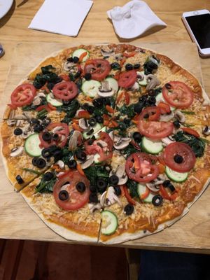 Pizza vegetariana at Rusticana Pizza in Tepoztlan