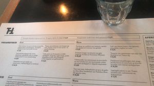 De plantaardige opties (maart 2023). Naast deze opties zijn er ook 2 toetjes vegan friendly   at THT in Amsterdam