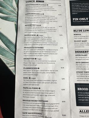 Vegan noodle bowl, dahl and croquettes   at THT in Amsterdam