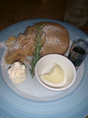 Vegan apple pancakes at Land Cafe in Tokyo