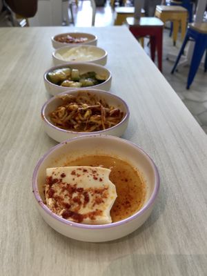 Free appetisers at Seoul Yummy - Jurong East in West Singapore