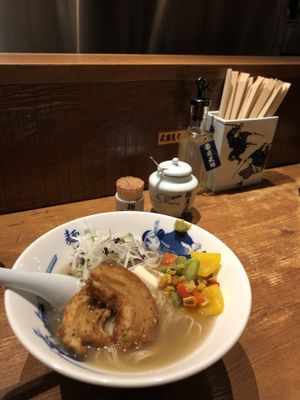 Vegan ramen at Menya Musashi in Tokyo