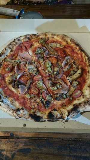 Mushroom pizza with vegan ham and no cheese at Loro Loco in Koh Lanta