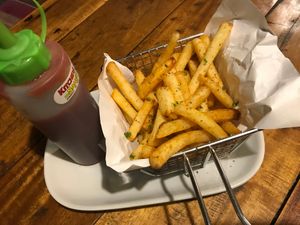 the seasoned fries were excellent at Loro Loco in Koh Lanta