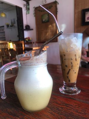 Delicious pineapple juice and ice coffee at Loro Loco in Koh Lanta