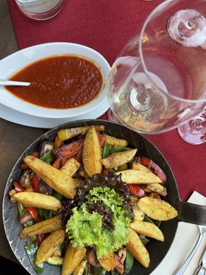 Kartoffelgemüsepfanne at Stachel in Wurzburg