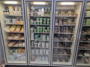 fridge at De Papaver Bio in Ypres