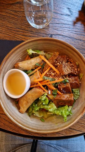  at Mian Fan in Paris