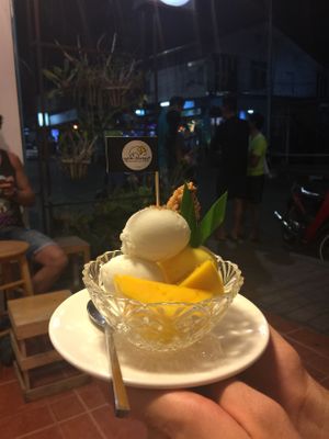 Mango and coconut at White Elephant in Chiang Mai
