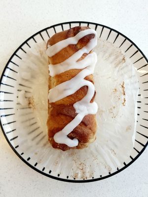 Cinnamon rolls at The Bread Blue - Seocho in Seoul