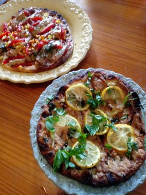 Flatbreads at Veg Eats Foods  in Delray Beach