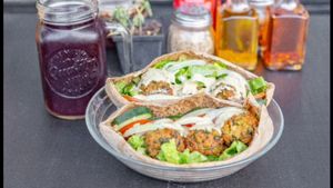 FALAFEL at Reja Café in Cuernavaca