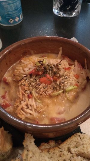 Hot pot at Tarantula in Thessaloniki