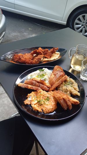 Mushrooms nuggets and 3 dips at Tarantula in Thessaloniki