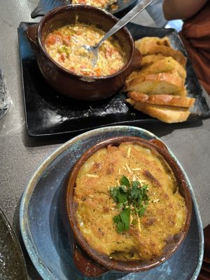 Pastitsio & bouyiourdi at Tarantula in Thessaloniki