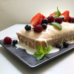 lemon cake at Le Bontemps in Seoul