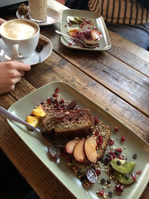 Lecker Bananenbrot   at Die 3 Schwestern in Muenster