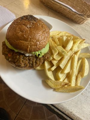 “Pulled pork” lentil sandwich (loved it)  at Kula in Pisac