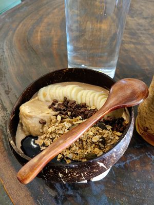 Peanut butter and cacao smoothie bowl at Asa Vegan Kitchen and Studio in Chiang Mai