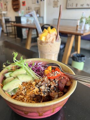 "Pulled Mushroom" bowl with mango smoothie  at Asa Vegan Kitchen and Studio in Chiang Mai