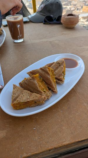 Masala sandwich (vegan bread on request the day before) at Kuku in Jaisalmer
