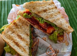 BLT at Munchies Tha Phae Gate in Chiang Mai