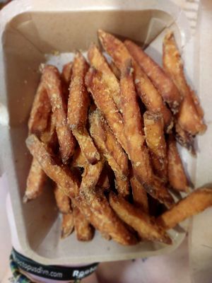Sweet potato fries at Munchies Tha Phae Gate in Chiang Mai