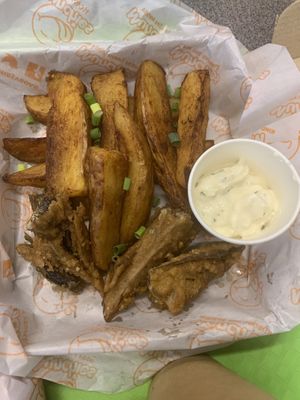 "Fish" and Chips at Munchies Tha Phae Gate in Chiang Mai