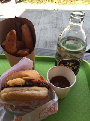 Possibly a little overhyped - if you’re from Australia and have LOTF, wait til you’re home for your fast food fix haha at Munchies Tha Phae Gate in Chiang Mai