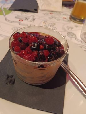 Chocolate mousse with fruits at Pizzeria Piola in Treviso