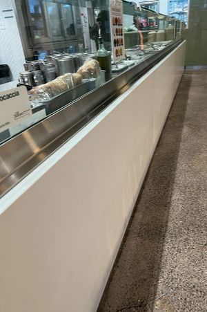 counter, order here at sweetgreen - Michigan Ave in Chicago