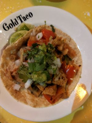 Taco de brocheta: probablemente mi favorito hasta ahora at Gold Taco - Roma Norte in Mexico City