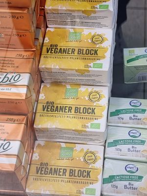 Vegan butter at denn's Biomarkt in Krefeld