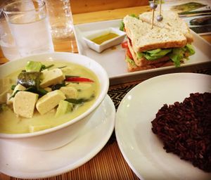Green curry with black rice & a fake BLT sandwich at Taste from Heaven in Chiang Mai