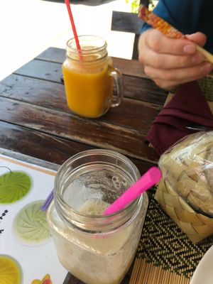 Banana and mango smoothie, extremely refreshing and sent me back home at Taste from Heaven in Chiang Mai
