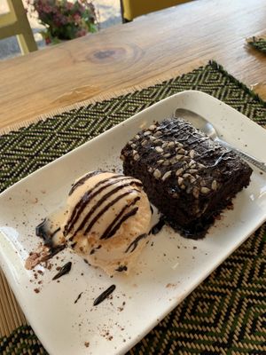 Chocolate brownie and vanilla ice cream, vegan!  at Taste from Heaven in Chiang Mai