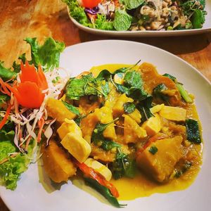 Stir-fried pumpkin with tofu, chili and basil leaves at Taste from Heaven in Chiang Mai