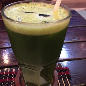 Green juice (I chose kale, spinach and Chinese celery), 70 baht at Taste from Heaven in Chiang Mai