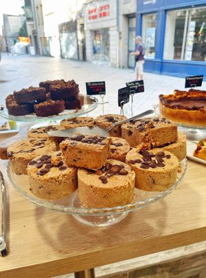 Estante de galletas veganas  at Verdura in Metz