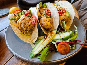 cauliflower tacos at The Oakwood in Glossop