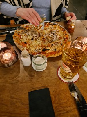 Vegane Pizza Funghi at Pizza Mono in Darmstadt