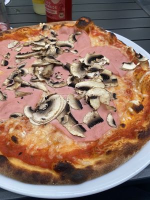 Ham‘n Mushrooms (Vegan)   at Pizza Mono in Darmstadt