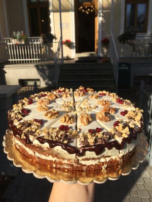 Vegan carrot cake! Delicious ❤️ at Vila Machů in Koprivnice