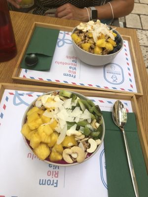 Dragon bowl at MakaMaka in Split