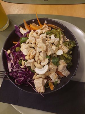  at MakaMaka in Split