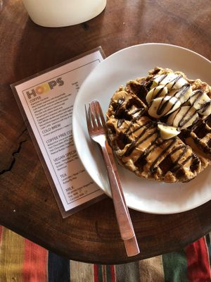 VEGAN WAFFLE “PEANUT BUTTER, BANANA & DARK CHOCOLATE” at HOOPS in Mandrem