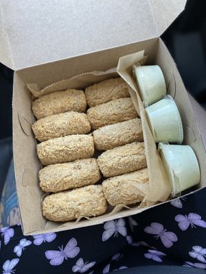 gotta get the BOX!!! 📦  #Veganuary at Vegan Cuban Cuisine in Miami