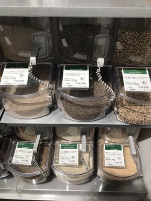 Dispenser Choices (chia seeds, sugar)  at Bio c' Bon - Azabujuban in Tokyo