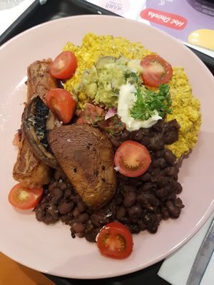 English breakfast variation - SO DELICIOUS!!!! at Deer Mama in Amsterdam