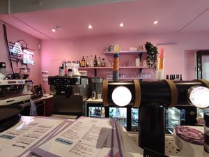 Beer machine at Deer Mama in Amsterdam